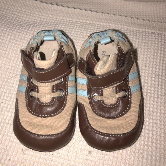 Robeez Other - Robeez crib shoes soft soles sneaker style 4